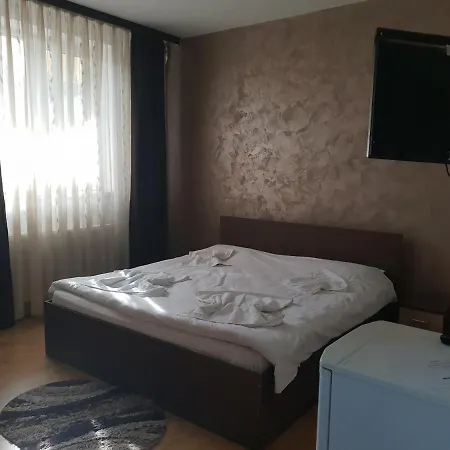 Guest house George