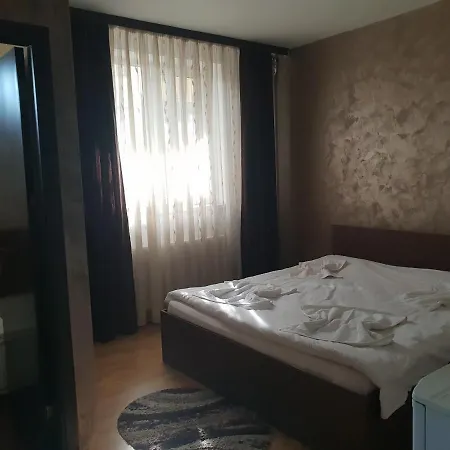 Guest house George