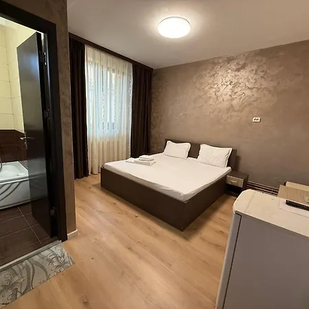 George 3* Constanta
