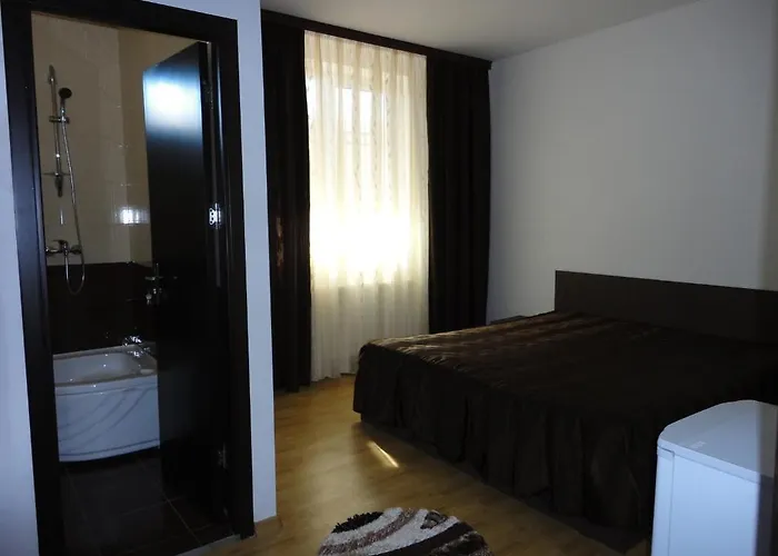 George Констанца